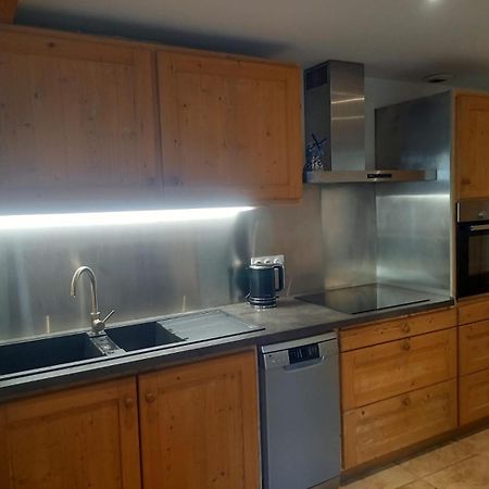 Appartement Centre Du Village Brides Les Bains ภายนอก รูปภาพ