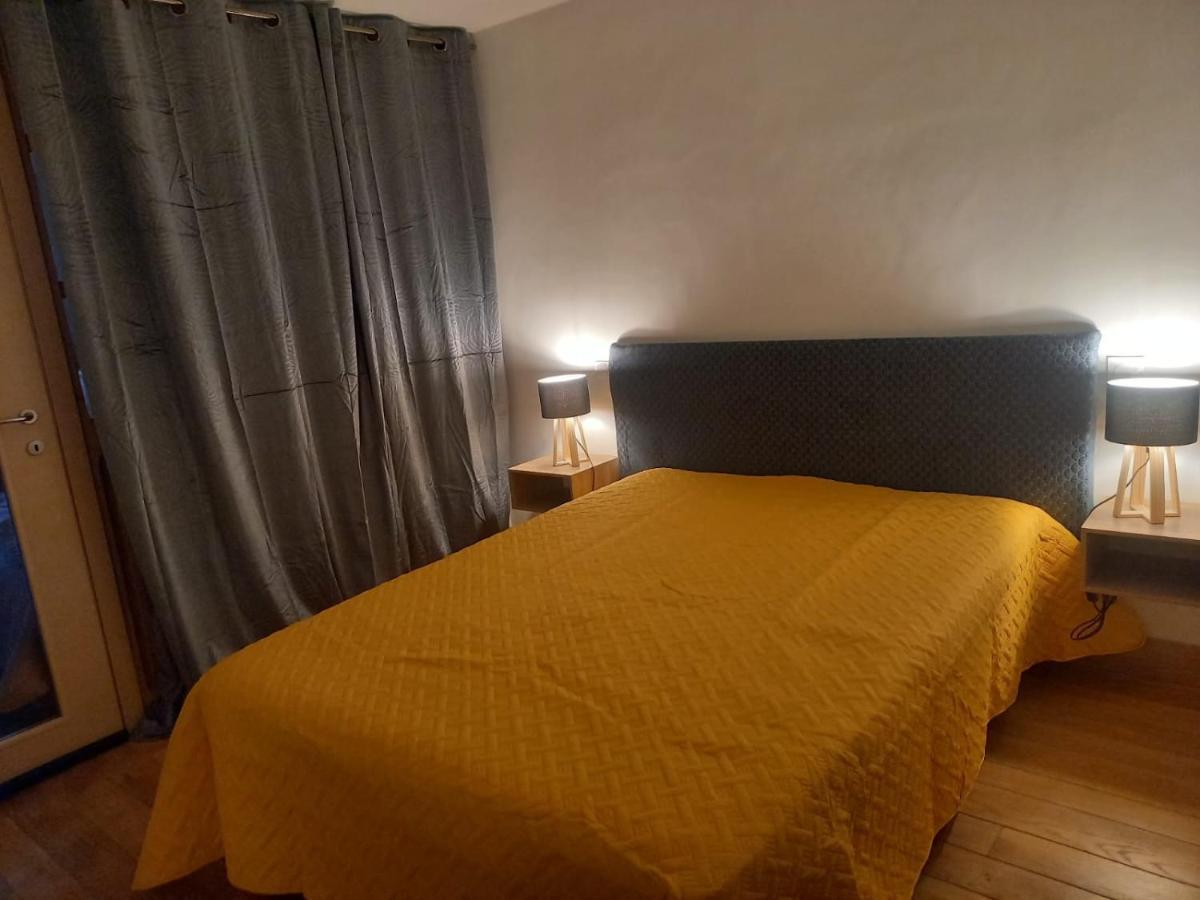 Appartement Centre Du Village Brides Les Bains ภายนอก รูปภาพ