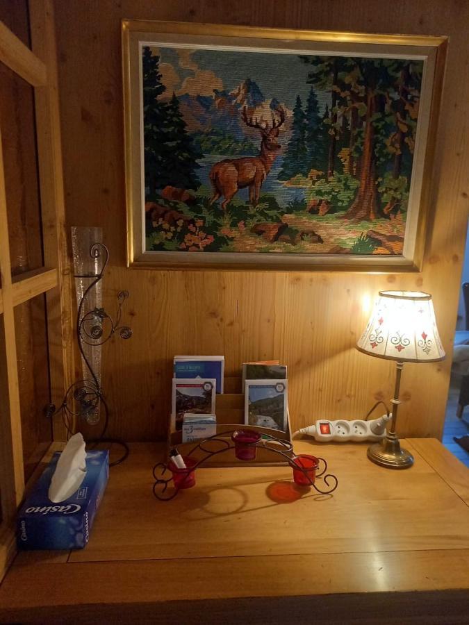 Appartement Centre Du Village Brides Les Bains ภายนอก รูปภาพ