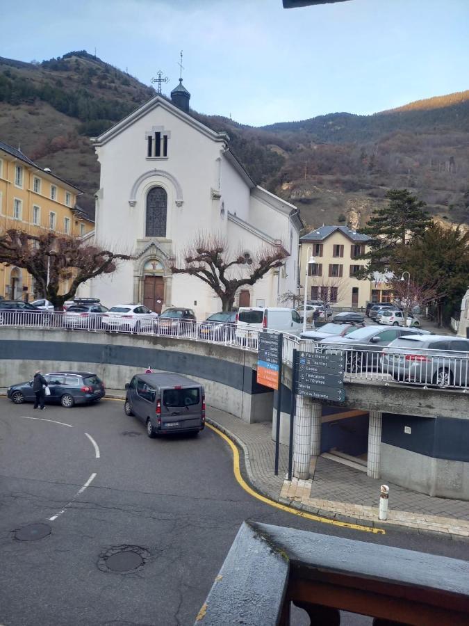 Appartement Centre Du Village Brides Les Bains ภายนอก รูปภาพ