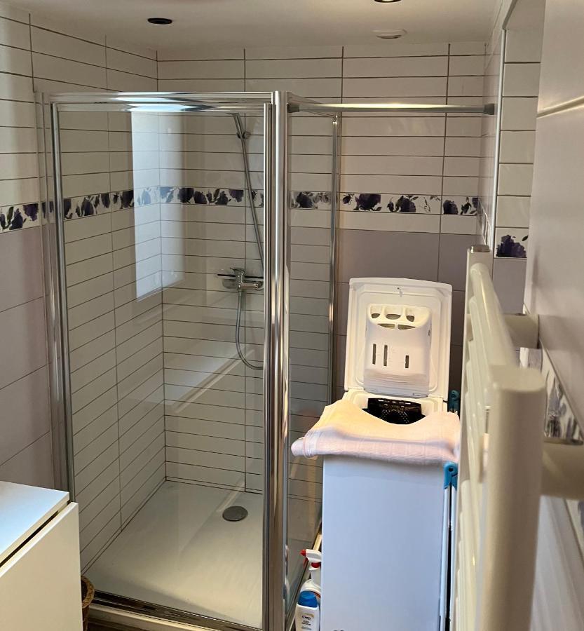 Appartement Centre Du Village Brides Les Bains ภายนอก รูปภาพ